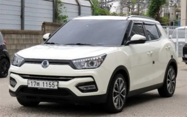 베리뉴티볼리 중고차 티볼리 아머 2WD 가솔린 기어 에디션 매물 사진 15 - 2017/10 129,840km