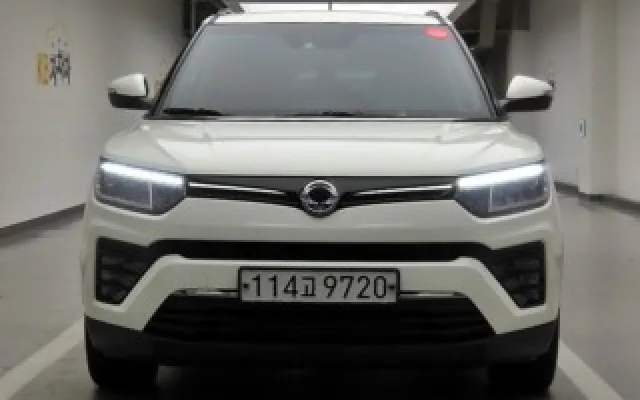 베리뉴티볼리 중고차 베리 뉴 티볼리 2WD 가솔린 1.5 매물 사진 8 - 2020/02 50,680km