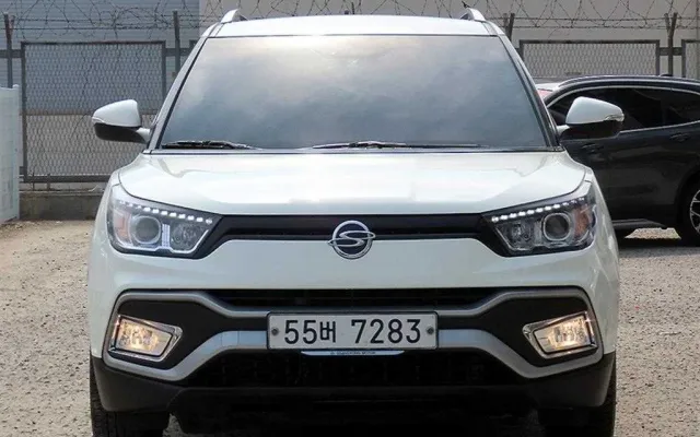 베리뉴티볼리 중고차 티볼리 에어 2WD 가솔린 1.6 IX 매물 사진 19 - 2019/03 76,430km